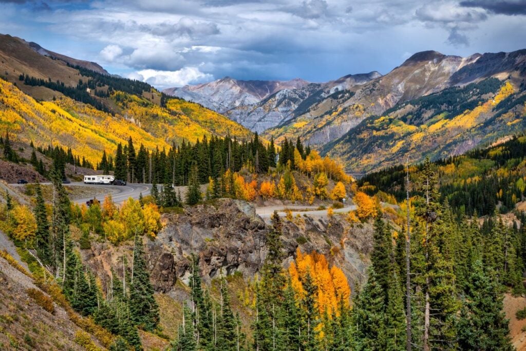 Rocky Mountain Majesty: Exploring the Top Scenic Drives through the Rockies